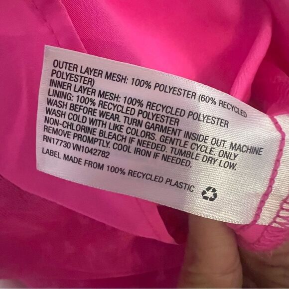 Cat and Jack girls tulle pink skirt with heart detail size xs 4/5 - Picture 7 of 7